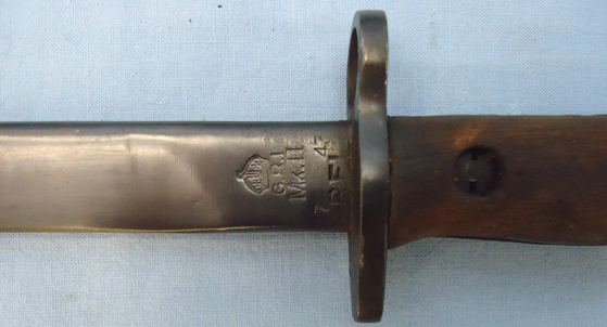  India Pattern No 1 MK.II Bayonet, Scabbard & Frog.  Bayonet