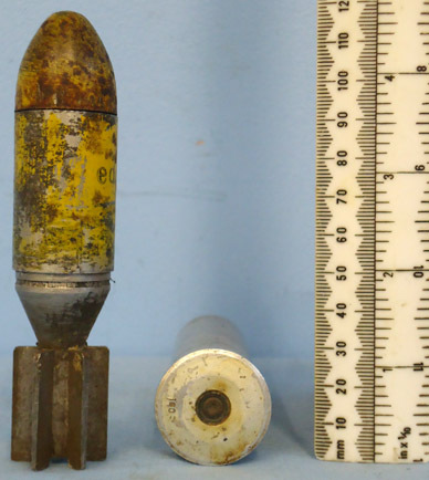 2.6cm (26 x 100R) Wurfgranate Patrone 326 Leuchtpistole, (high explosive shell)  2.6cm (26 x 100R) Wurfgranate Patrone 326 Leuchtpistole, (high explosive shell)  Antique & Militaria