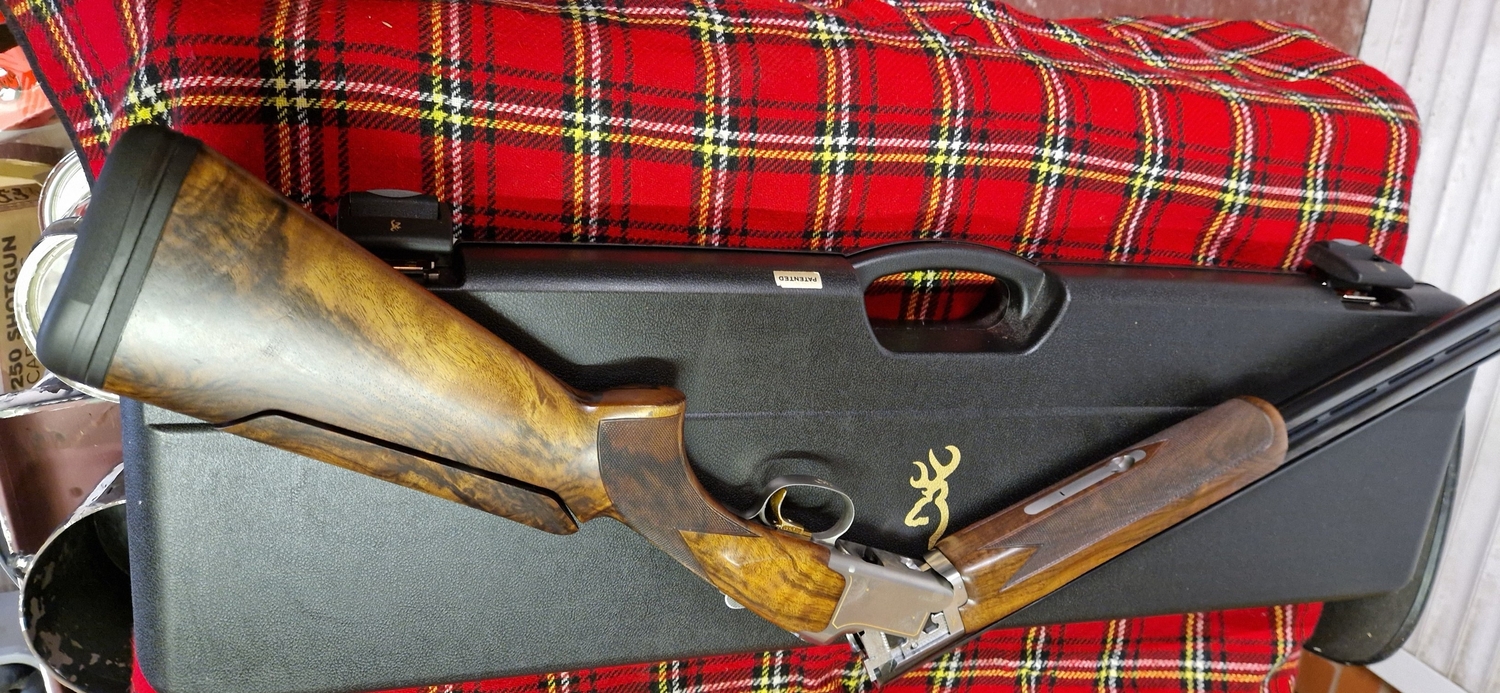 Browning Xs pro sporting adjustable  Over and Under 12 Bore/gauge - {CATEGORY}