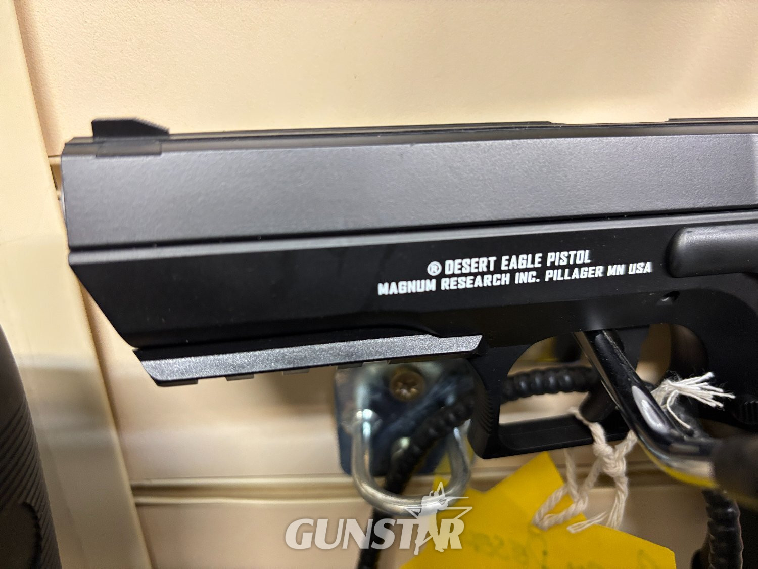  Magnum Research baby desert Eagle 4.5mm