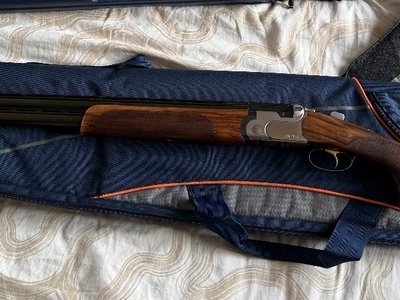 Beretta DT10 Trident Over and Under 12 Bore/gauge