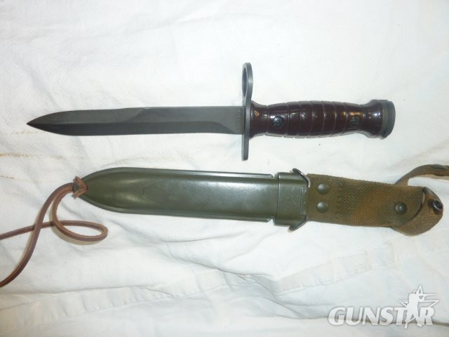 Italian Beretta Bm59 Bayonet