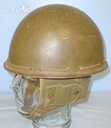 Australian Model 1942 (M42) Paratrooper’s / Airborne Troops Duperite Jump Helmet Model 1942 (M42) Paratrooper’s / Airborne Troops Duperite Jump Helmet With Origi Clothing in 
