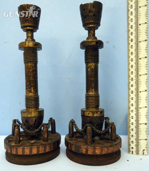 Antique & Militaria in 