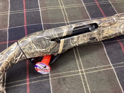 Benelli M2 Camo Max7 Semi-Auto 20 Bore/gauge