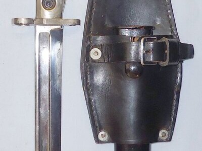 British L1A3 Bayonet Scabbard and Leather Parade Frog. BAYO 434. Bayonet