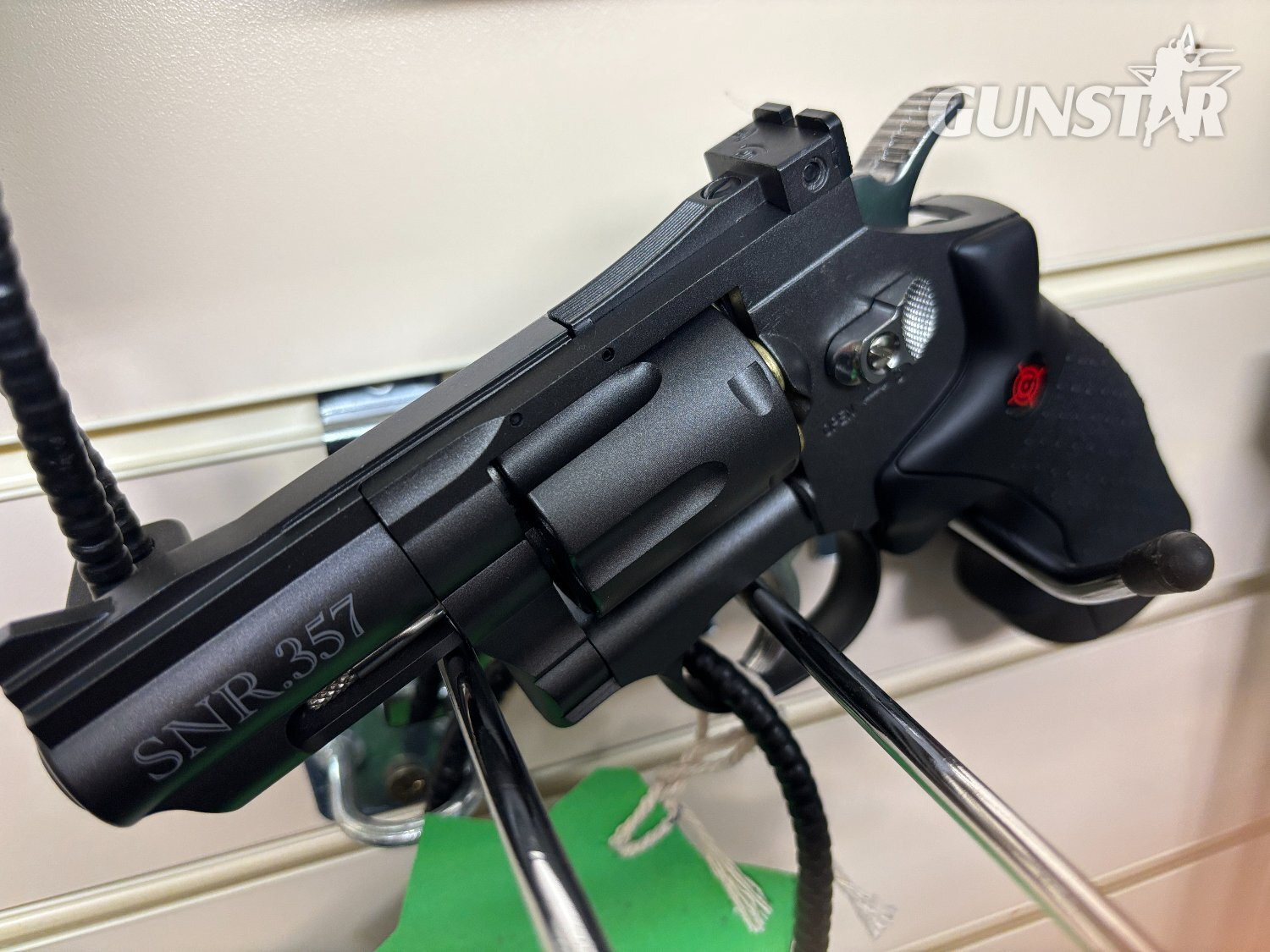 Crosman SNR357 SNUB NOSE .177 in 