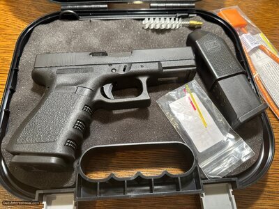 Glock Glock 17 gen 3 9mm Semi Auto