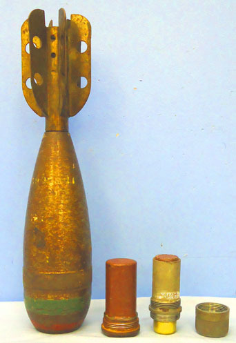 INERT DEACTIVATED. Unfired Original WW2 1940 Dated British 3 Inch High Explosive INERT DEACTIVATED. Unfired Original WW2 1940 Dated British 3 Inch High Explosive Antique & Militaria