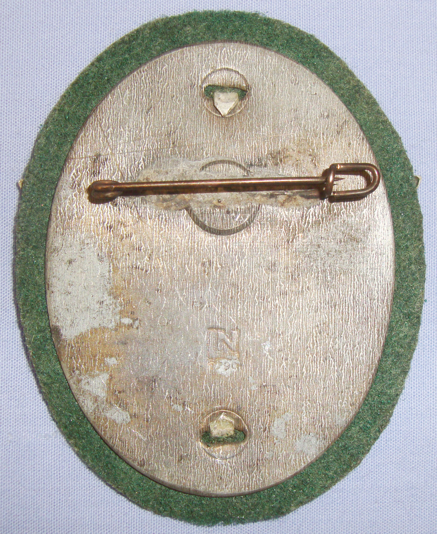  Original Nazi Period German Alpine Border Police Badge. Sn 7621. Original Nazi Period German Alpine Border Police Badge. Sn 7621. Antique & Militaria