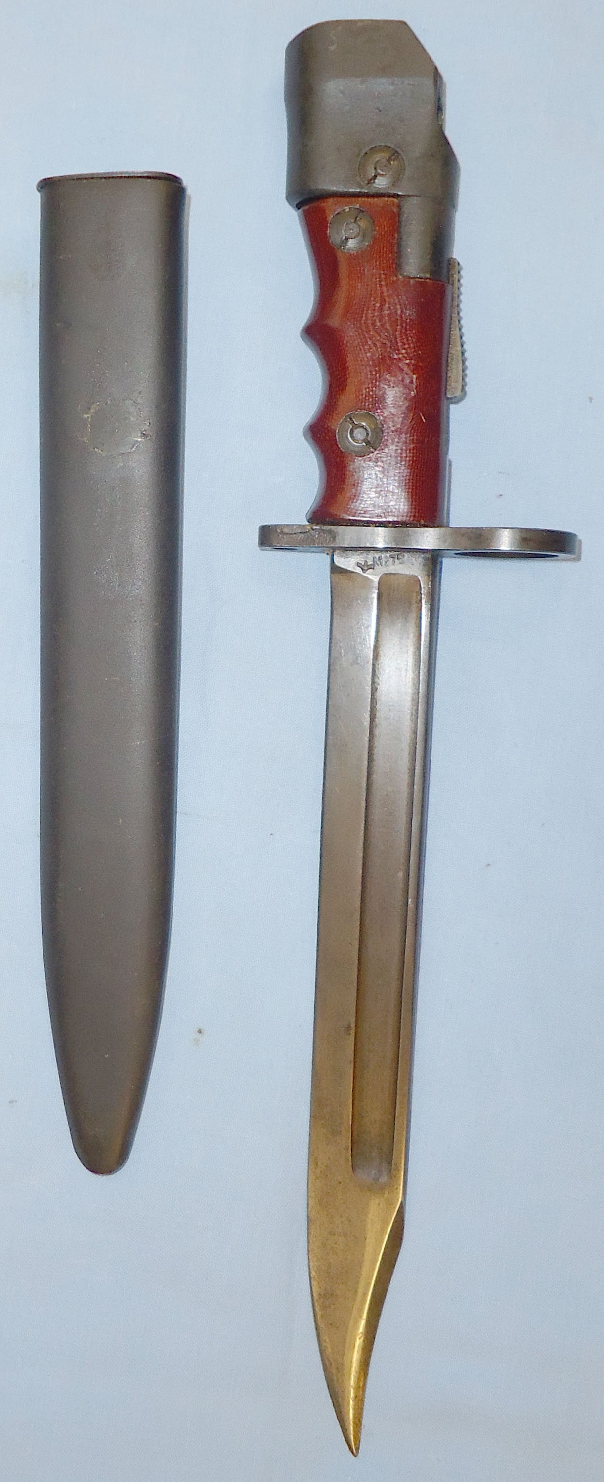  Scarce* WWI No7 MKI/L Bayonet and Scabbard. BAYO 609. Bayonet