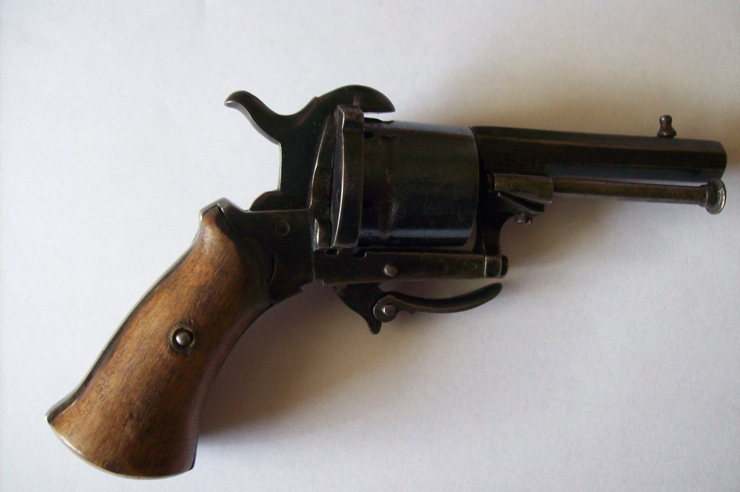Belgian Belgian 6 mm Revolver - {CATEGORY} in 