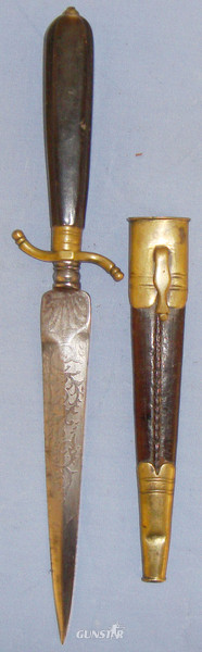  Victorian Era Italian Hunting Style Dagger with Etched blade and Polished Buffalo Horn Grips. 19917:9. Hunting Knive