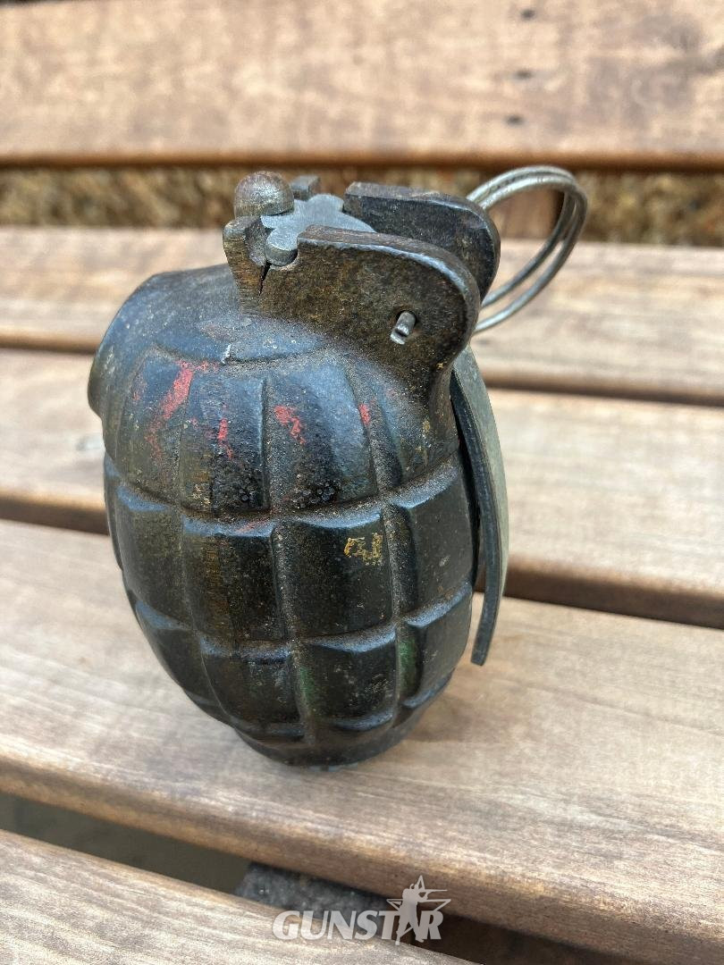 WW2 N036 MILLS GRENADE INERT NO 36 Obsolete  Artillery in 
