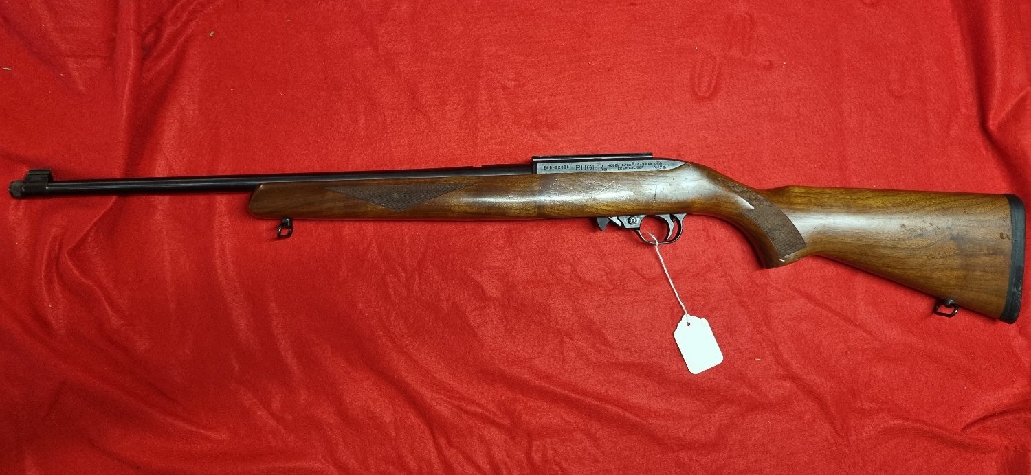 Ruger 10/22 Semi-Auto .22 Long Rifle (.22 LR) Rifle