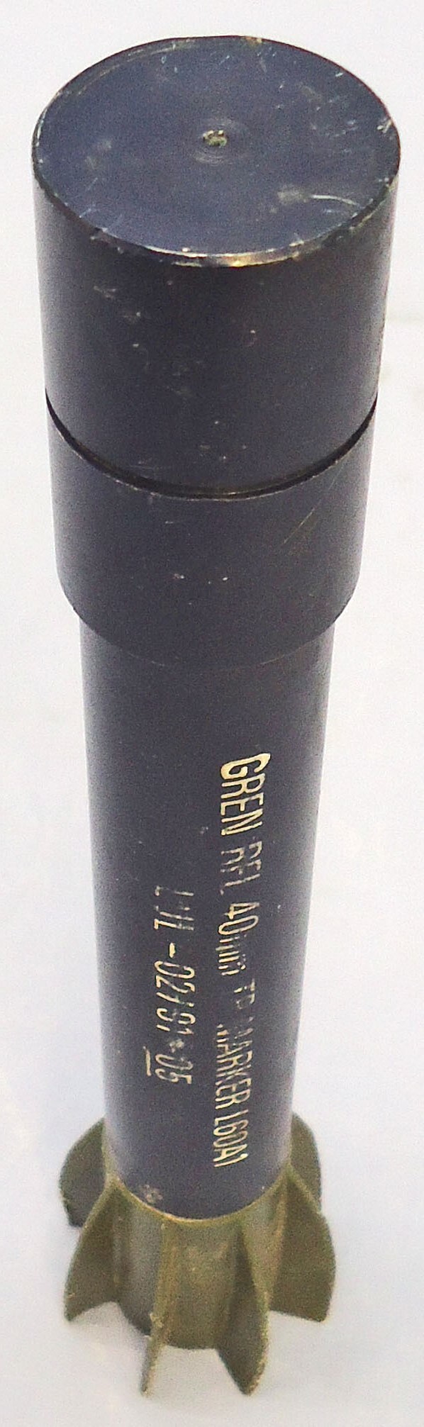 INERT. British, 2001 Dated, 40MM Rifle Grenade Target Practice Marker L60A1. - O 2056 INERT. British, 2001 Dated, 40MM Rifle Grenade Target Practice Marker L60A1. - O 2056  Other Ammunition