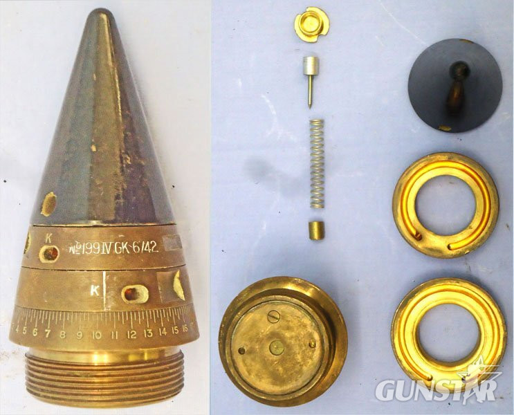 INERT DEACTIVATED. British, WW2, 1942 Dated, Strippable, No 199 Mk IV Time Fuze For The British 3.7 Inch Anti-aircraft Gun. - O 2122 INERT DEACTIVATED. British, WW2, 1942 Dated, Strippable, No 199 Mk IV Time Fuze For The British 3.7 Inch Anti-aircraft Gun. - O 2122  Other Ammunition in 
