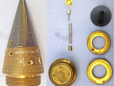 INERT DEACTIVATED. British, WW2, 1942 Dated, Strippable, No 199 Mk IV Time Fuze For The British 3.7 Inch Anti-aircraft Gun. - O 2122 INERT DEACTIVATED. British, WW2, 1942 Dated, Strippable, No 199 Mk IV Time Fuze For The British 3.7 Inch Anti-aircraft Gun. - O 2122  Other Ammunition