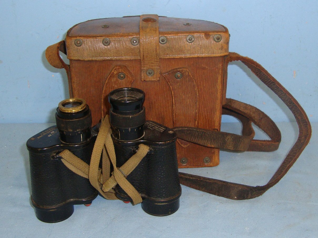  SCARCE**WW2 British 1939 Pattern ME Co (Mills Equipment Company) Leather Binocular Case With Shoulder Strap & WW2 1942 British WD Taylor Hobson No.2 MK II, 6X Magnification Prismatic Binoculars With Neck Strap. OPT 864  Sight & Optic