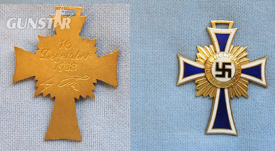  WW2 German Mint Mothers Cross In Gold. WW2 German Mint Mothers Cross In Gold. Other Accessory