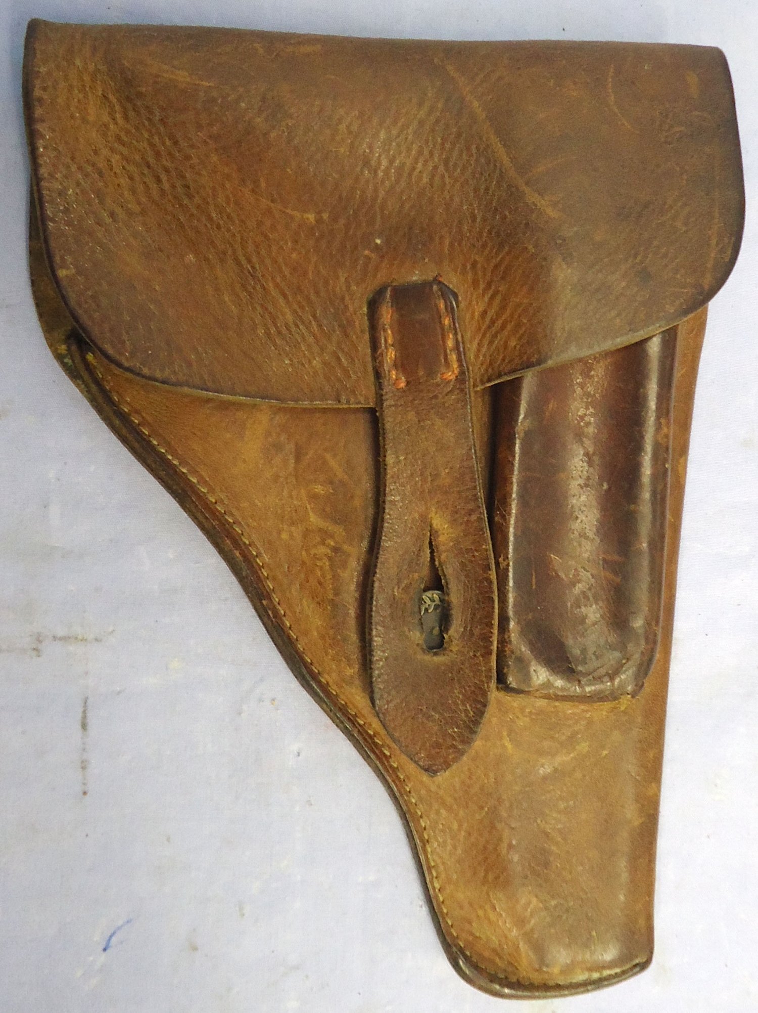 German Officers WW1 Brown Leather Holster for a Small Framed Automatic Pistol. - L 507 German Officers WW1 Brown Leather Holster for a Small Framed Automatic Pistol. - L 507 Antique & Militaria - {CATEGORY} in 