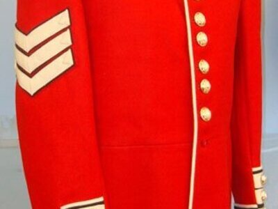 MINT* British Coldstream Guards Sergeant’s Red Dress Tunic. Sn 15305. MINT* British Coldstream Guards Sergeant’s Red Dress Tunic. Sn 15305. Clothing
