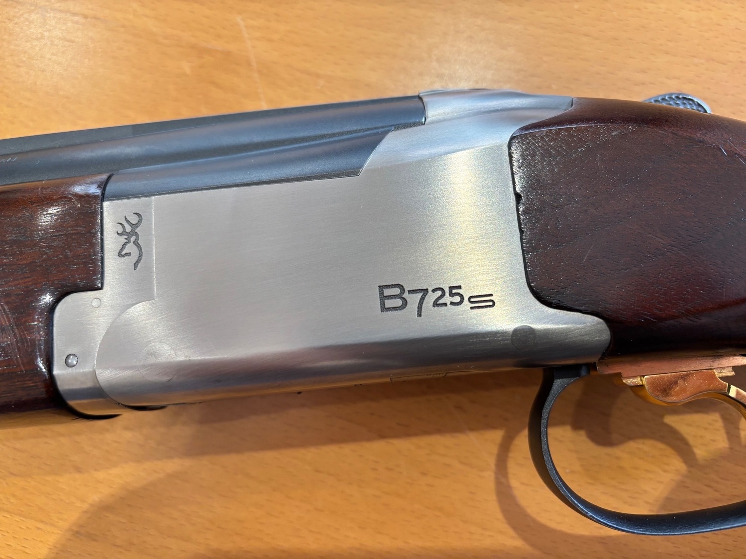 Browning B725 Over and Under 12 Bore/gauge in 