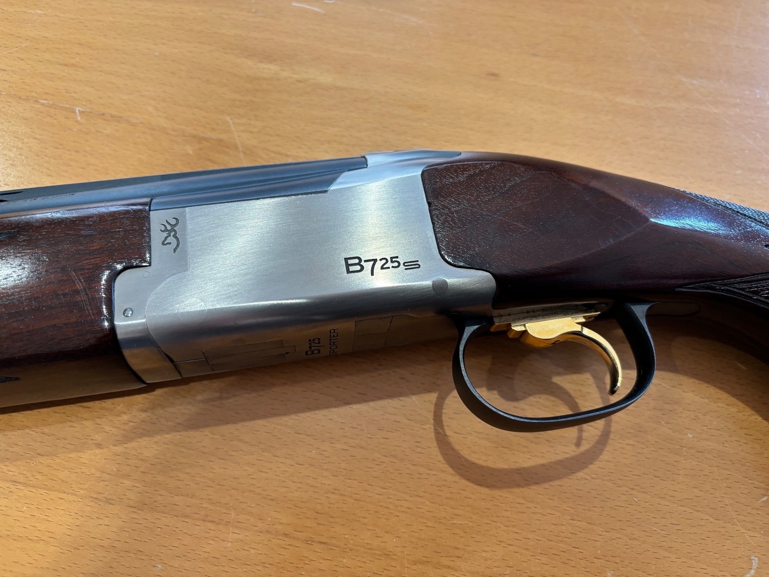 Browning B725 Over and Under 12 Bore/gauge