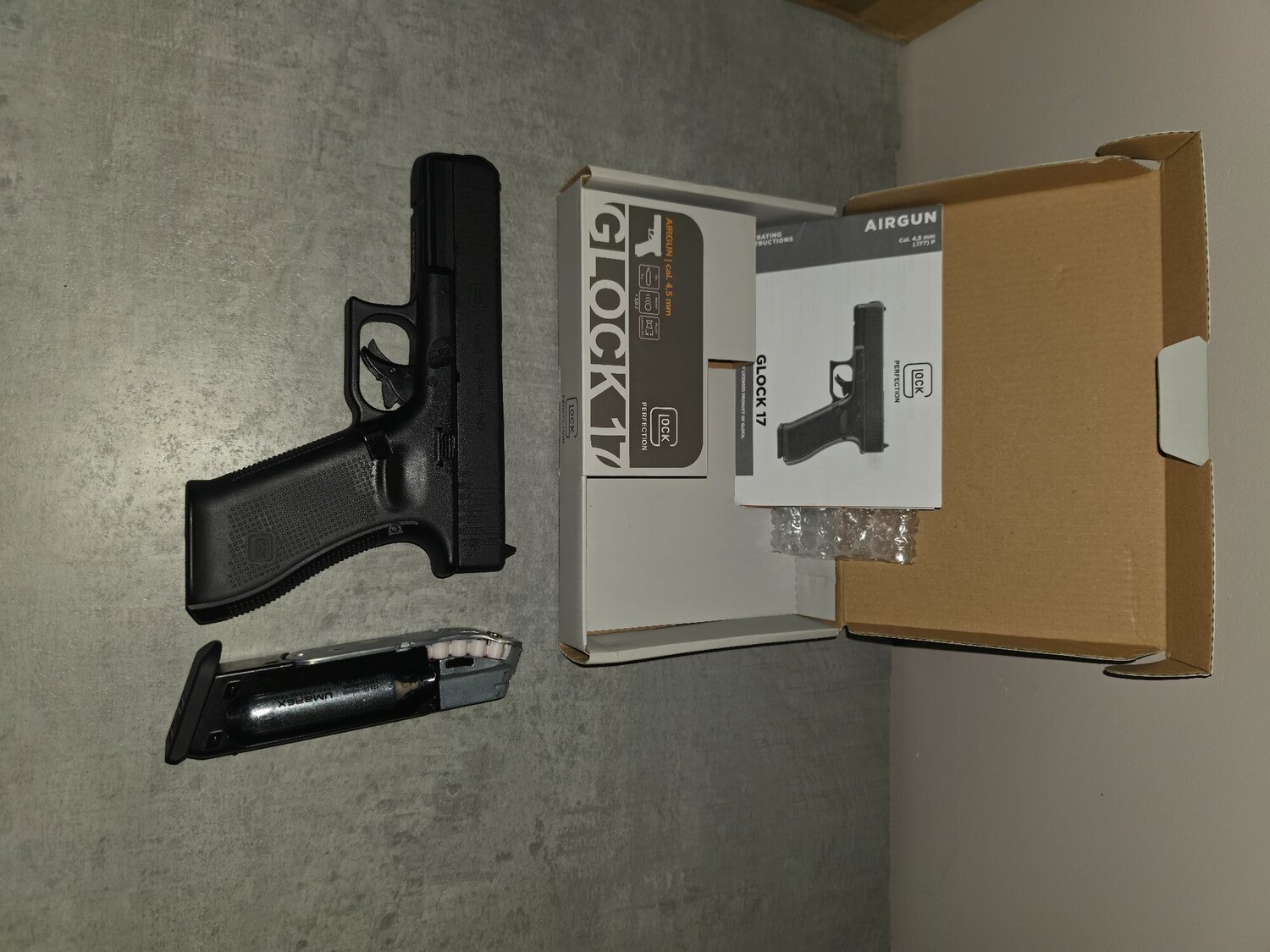 Umarex Glock 17 Gen 5 MOS .177 Semi Auto 