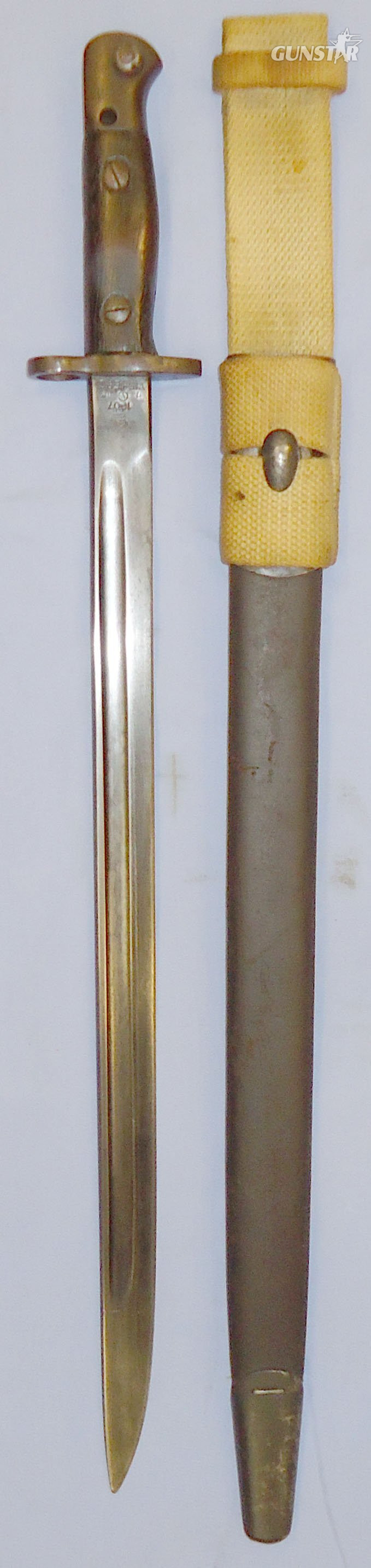 WWII Dated British 1907 Bayonet Scabbard and Frog by Manufacturer Vickers. 21602:3 Bayonet in 