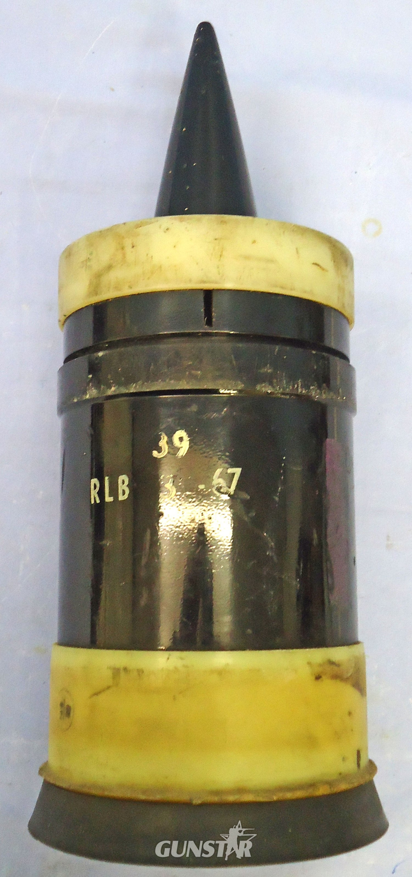 INERT DEACTIVATED. Unfired, British, 1967 Dated 120mm LII APDS/T (Armour Piercing Discarding Sabot/Trace) Projectile. Sn - 22997 INERT DEACTIVATED. Unfired, British, 1967 Dated 120mm LII APDS/T (Armour Piercing Discarding Sabot/Trace) Projectile. Sn - 22997 Various Other Ammunition - {CATEGORY}