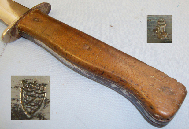 WWI German Trench Knife and Metal Scabbard by Manufacturer Clement & Jung. 8424:45. Dagger