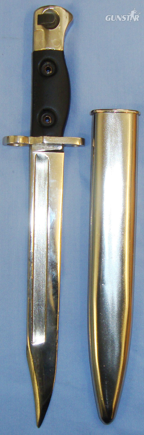  Scarce* Parade Polished British L1A4 S.L.R Bayonet and Scabbard. 20737. Bayonet