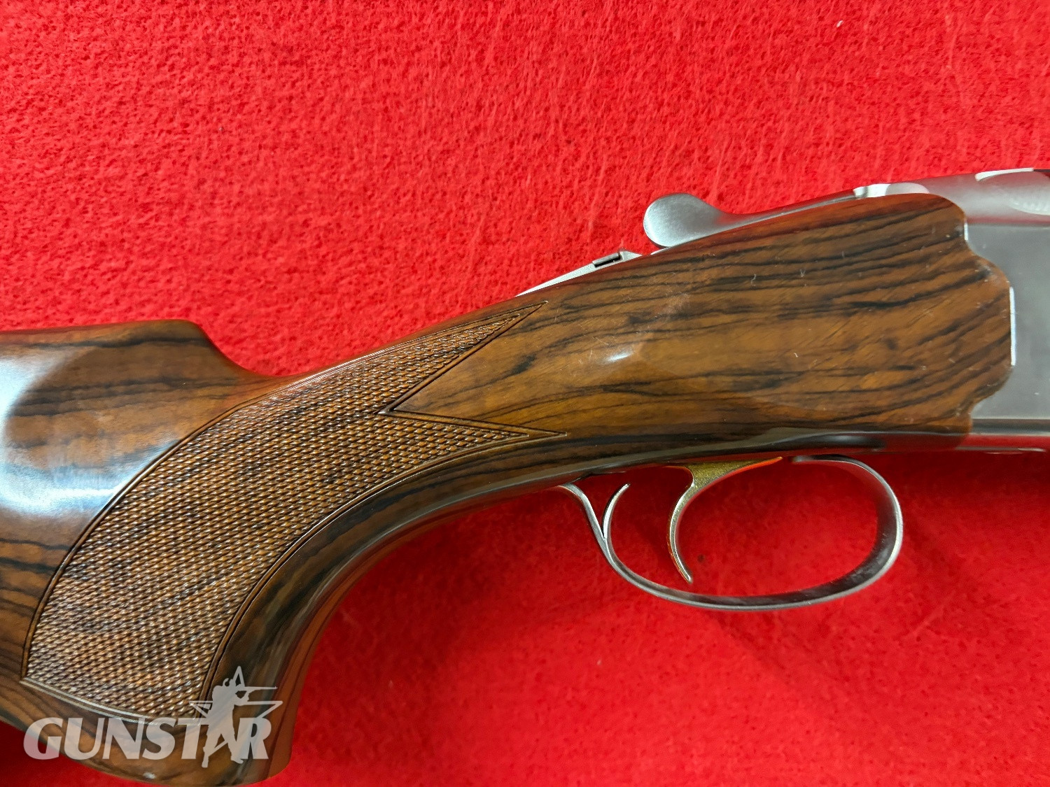 Beretta 686 Onyx Xtra Wood Over and Under 12 Bore/gauge