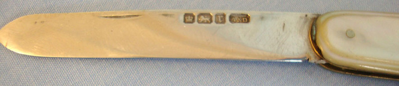  Silver Bladed Hallmarked 1908-1910 Sheffield Pocket Knife With Mother Of Pearl S Knive