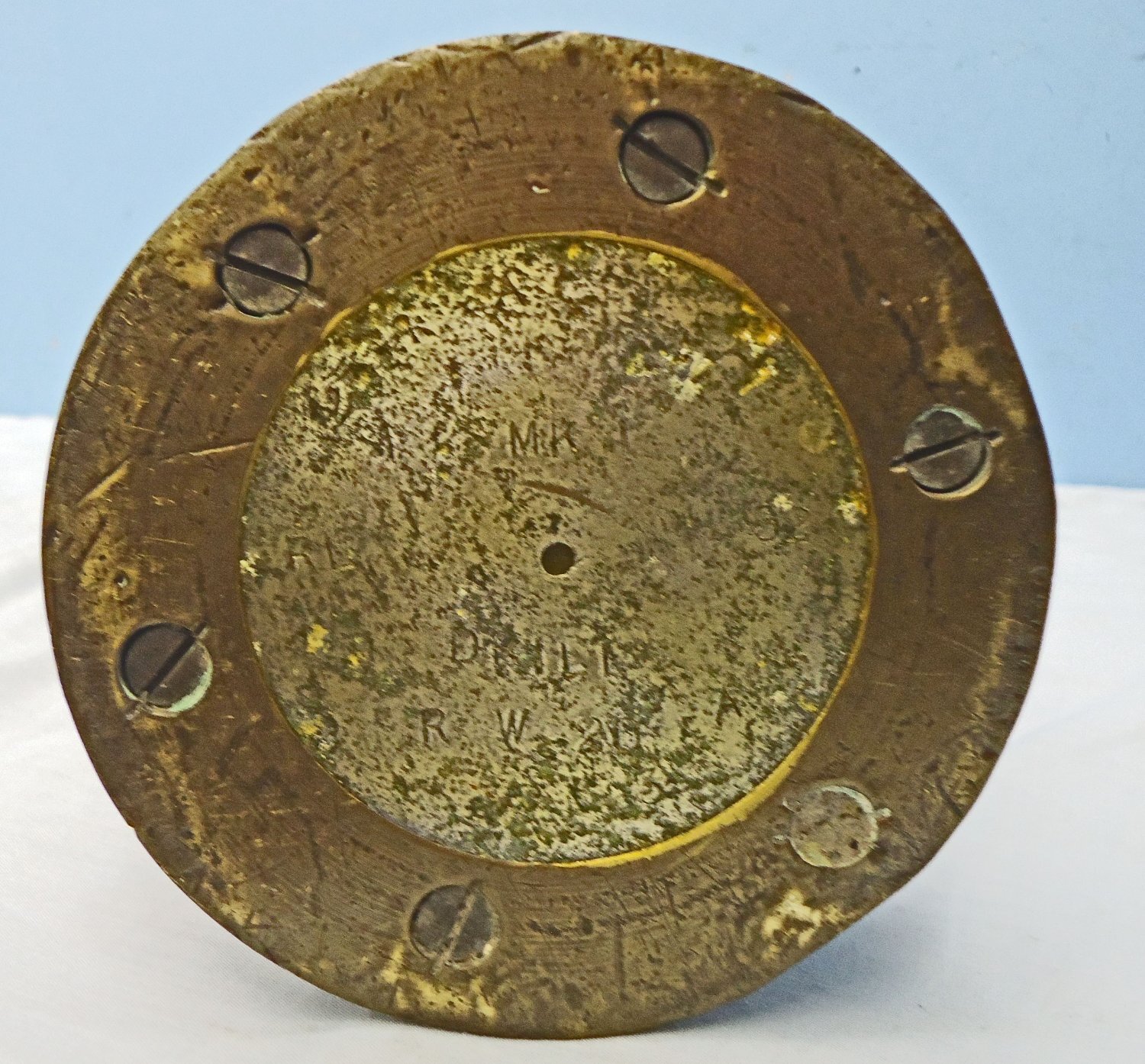 INERT DEACTIVATED. Early a scarce, 1952 Dated Unfired 20pr (84x618R) APDS (Armour Piercing Discarding Sabot) DRILL Round. Sn - 22846:88 INERT DEACTIVATED. Early a scarce, 1952 Dated Unfired 20pr (84x618R) APDS (Armour Piercing Discarding Sabot) DRILL Round. Sn - 22846:88  Other Ammunition