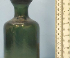 Deactivated Inert. Russian WW2 Molotov Cocktail Hand Thrown Incendiary Bomb. Deactivated Inert. Russian WW2 Molotov Cocktail Hand Thrown Incendiary Bomb. Antique & Militaria
