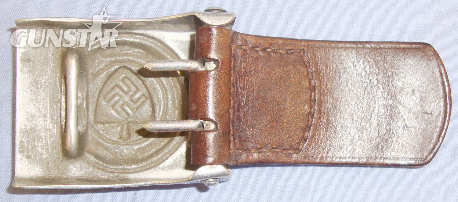  Genuine RAD (Reichsarbeitsdienst) Aluminium Belt Buckle and Leather Tab Dated 1938 by Manufacturer Dransfield & Co Menden. Sn 7607. Genuine RAD (Reichsarbeitsdienst) Aluminium Belt Buckle and Leather Tab Dated 1938 by Manufacturer Dransfield & Co Menden. Sn 7607. Antique & Militaria