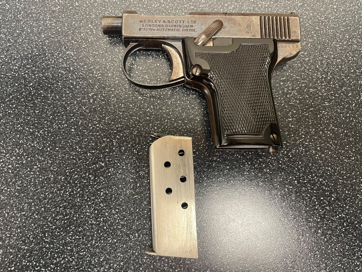 Webley & Scott 1912 25 ACP (6.35×16mmSR Browning) Semi Auto
