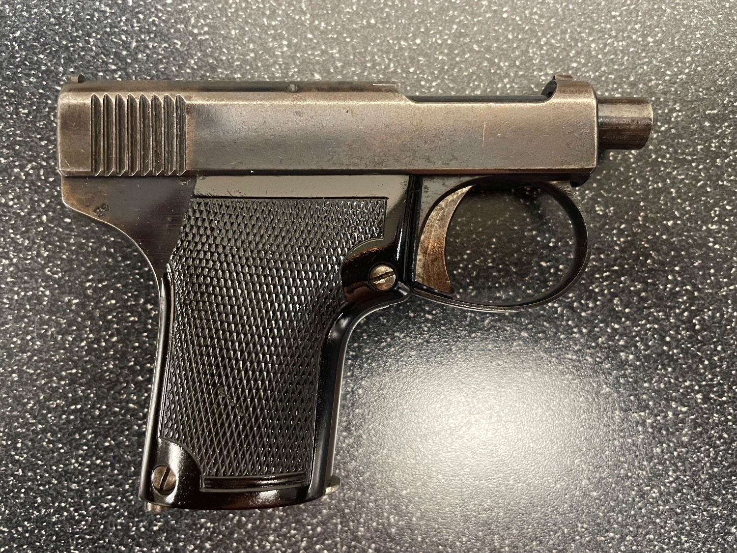  Webley & Scott 1912 25 ACP (6.35×16mmSR Browning) Semi Auto