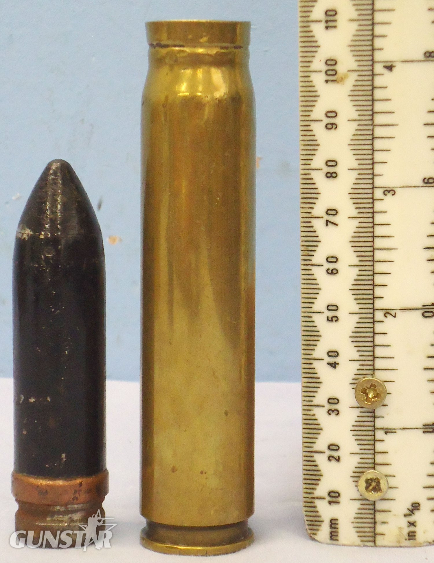  INERT DEACTIVATED. American, 1941 Dated 20mm Hispano-Suiza (20x110) HS 404 Aircraft Cannon Armour Piercing (AP) Round. - O 2262 INERT DEACTIVATED. American, 1941 Dated 20mm Hispano-Suiza (20x110) HS 404 Aircraft Cannon Armour Piercing (AP) Round. - O 2262  Other Ammunition