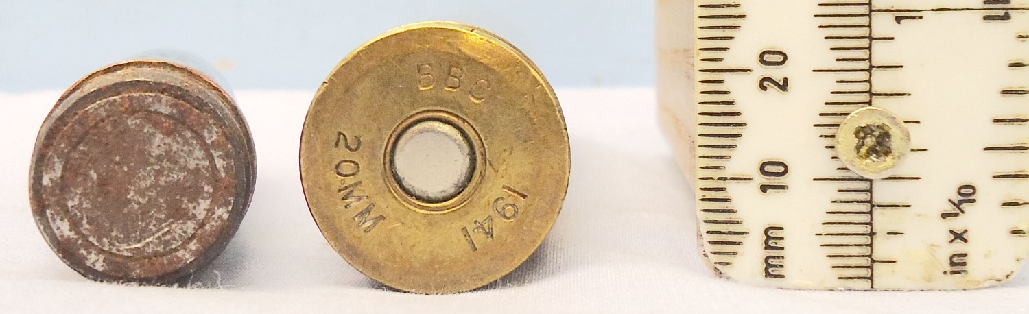 INERT DEACTIVATED. American, 1941 Dated 20mm Hispano-Suiza (20x110) HS 404 Aircraft Cannon Armour Piercing (AP) Round. - O 2262 INERT DEACTIVATED. American, 1941 Dated 20mm Hispano-Suiza (20x110) HS 404 Aircraft Cannon Armour Piercing (AP) Round. - O 2262  Other Ammunition