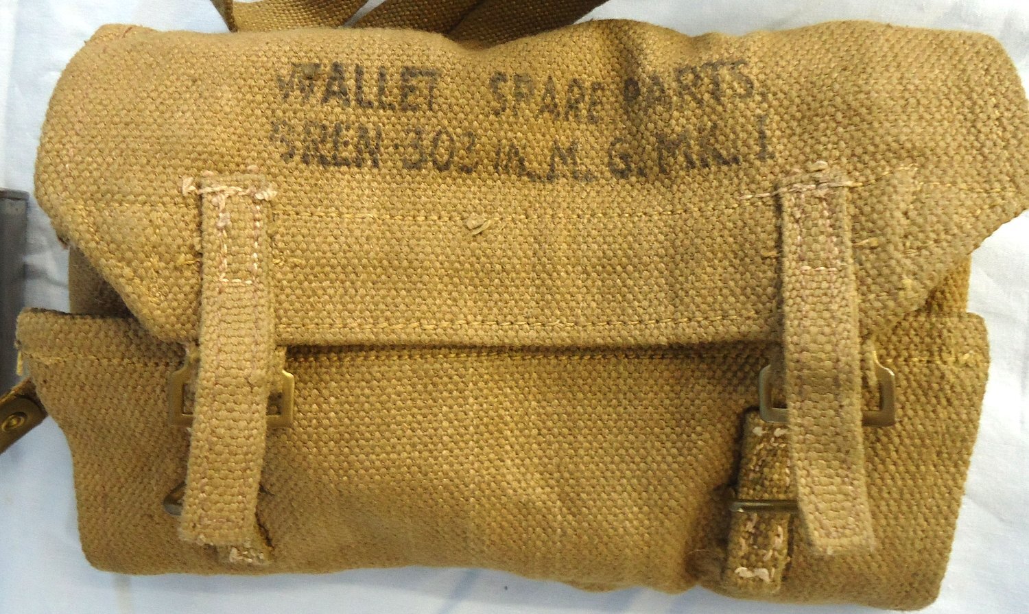 {CATEGORY} - WW2, 1943 Dated, ’37 Webbing Pattern Bren Gun Parts/Spare Barrel Bag Complete with the Spare Parts Wallet and Contents. MISC 1023 Various Machine Gun in 