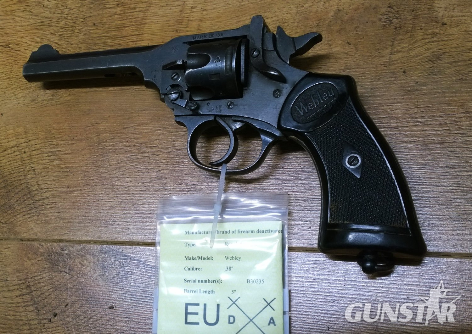 Webley & Scott MK4 .38 Revolver