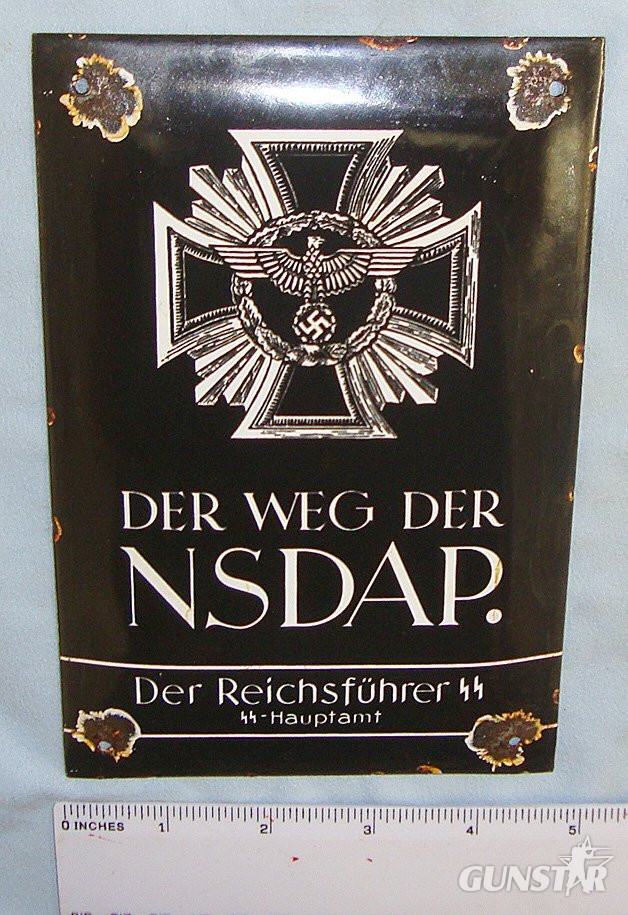 Antique & Militaria in 
