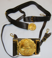 Pre 1953* British WW1/WW2 Period Royal Navy Officer\'s  Leather Belt with Sword Hangers and King\'s Crown Gilt Brass Buckle. 19966:41. Pre 1953* British WW1/WW2 Period Royal Navy Officer\'s  Leather Belt with Sword Hangers and King\'s Crown Gilt Brass Buckle. 19966:41. Antique & Militaria