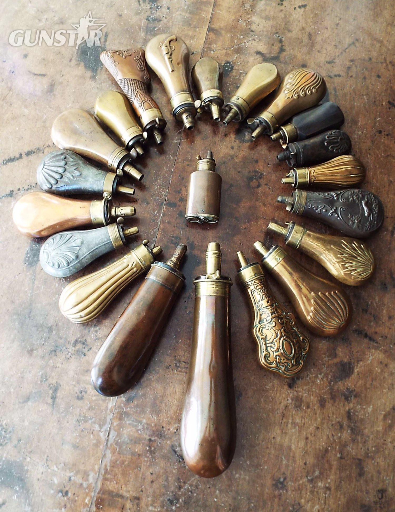 Antique & Militaria