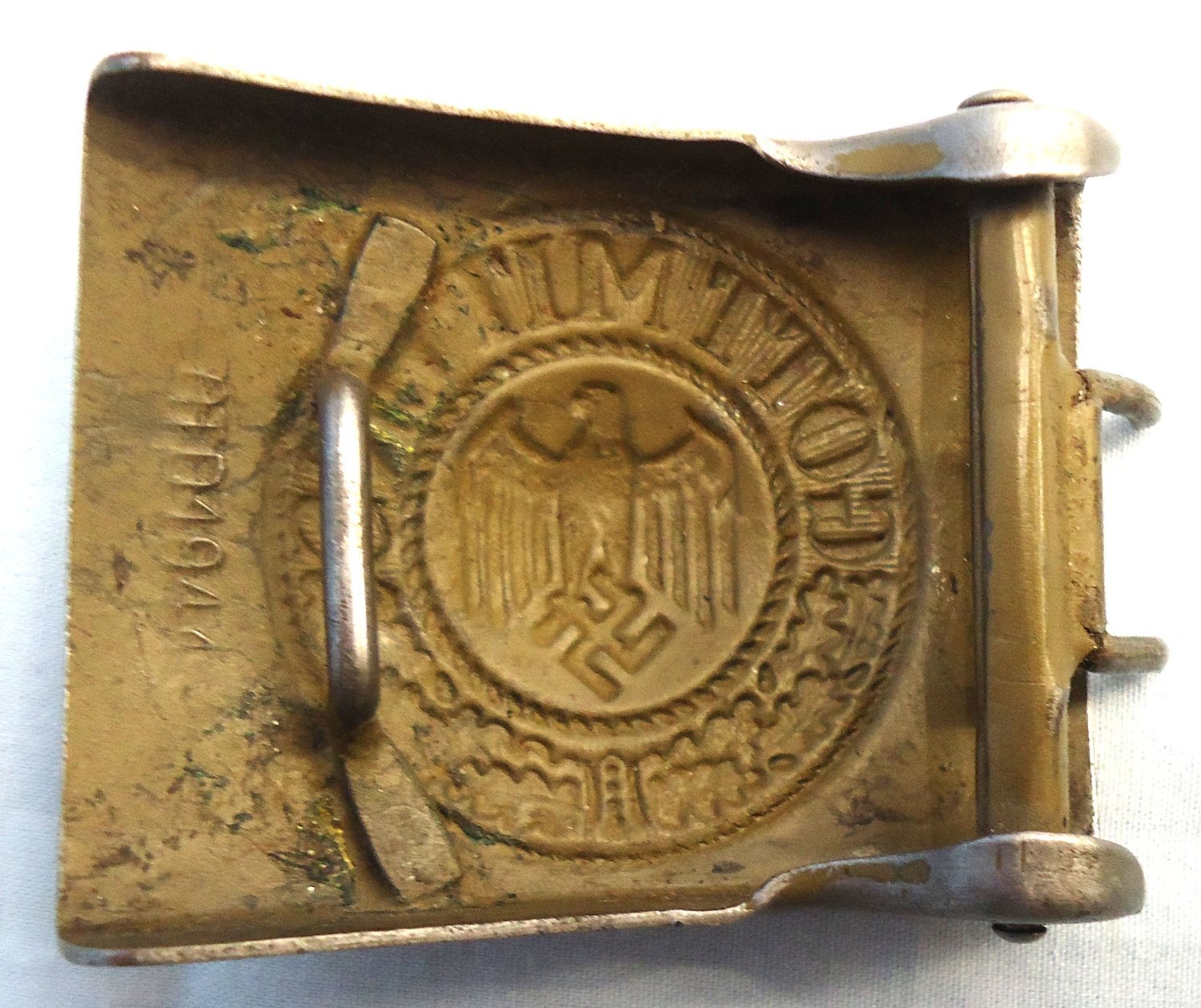 Antique & Militaria - {CATEGORY}