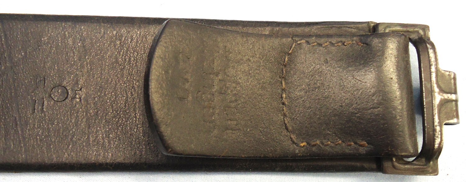 {CATEGORY} - Antique & Militaria in 