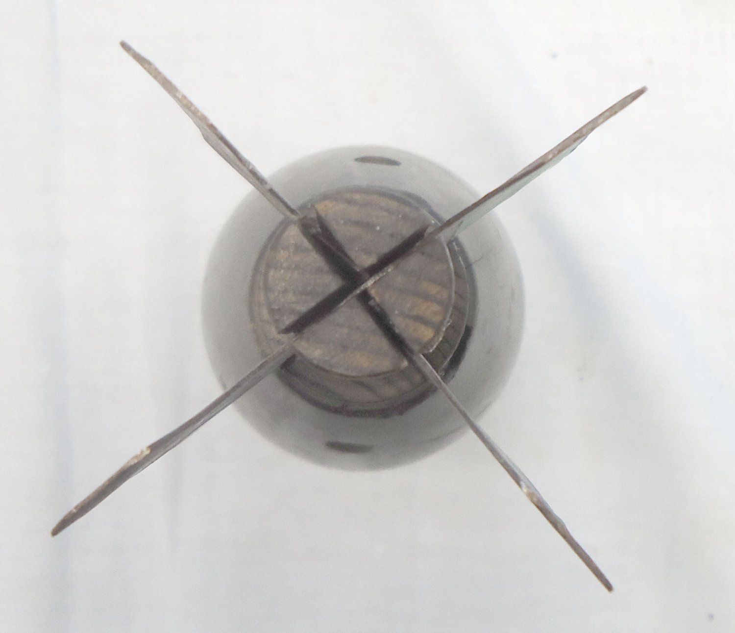 {CATEGORY} - INERT DEACTIATED. *RARE* British WW1, Royal Flying Corps Bakelite 3lb Practice Bomb. Sn - 22846:96 INERT DEACTIATED. *RARE* British WW1, Royal Flying Corps Bakelite 3lb Practice Bomb. Sn - 22846:96  Other Ammunition